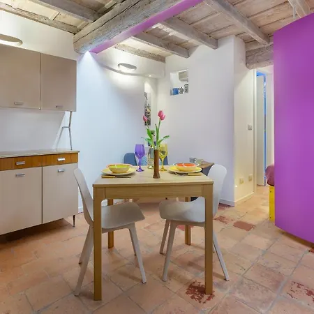 Mignon Lilac House アパート *